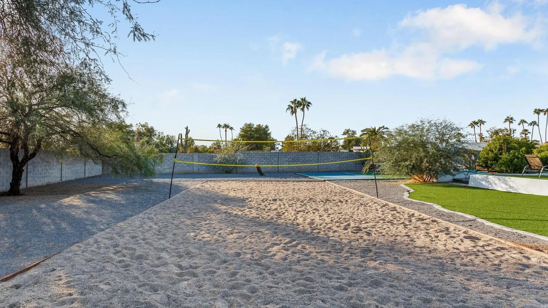 Varsity-Sports Courts- Pool- Volleyball - & More! 斯科茨 度假居